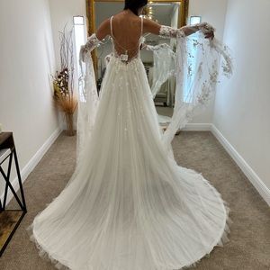 BRAND NEW ONE OF A KIND MARTINA LIANA!